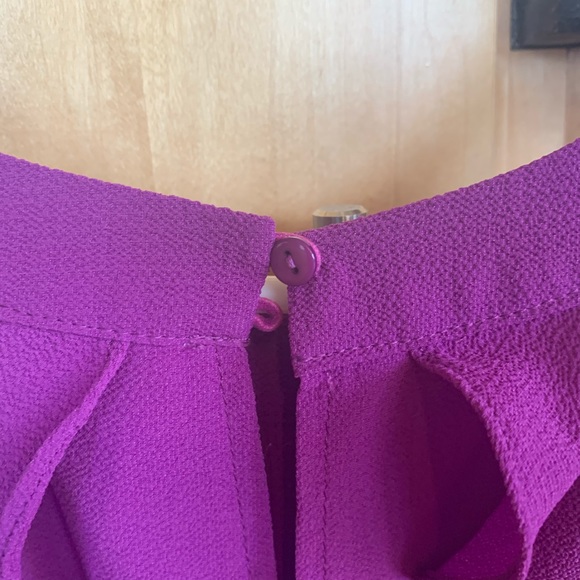 Beautiful purple sleeveless top - Picture 4 of 5